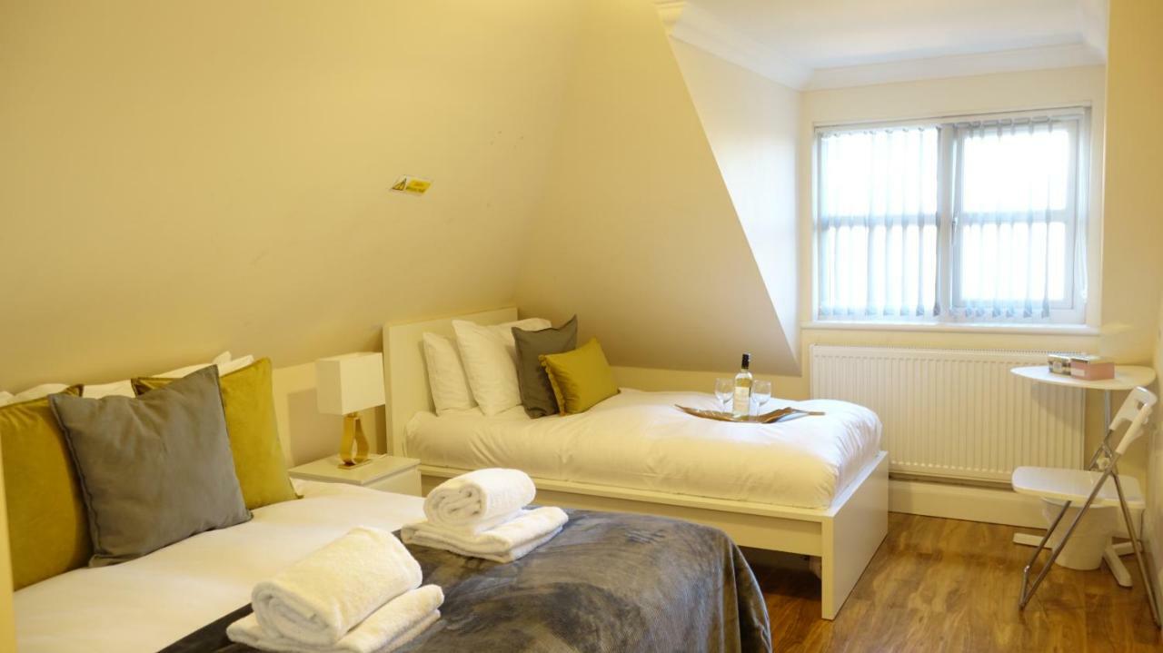 Rc Airport Rooms ستانويل المظهر الخارجي الصورة