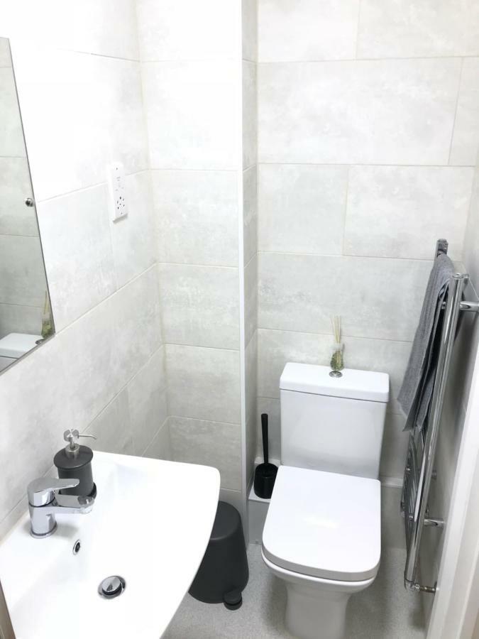 Rc Airport Rooms ستانويل المظهر الخارجي الصورة