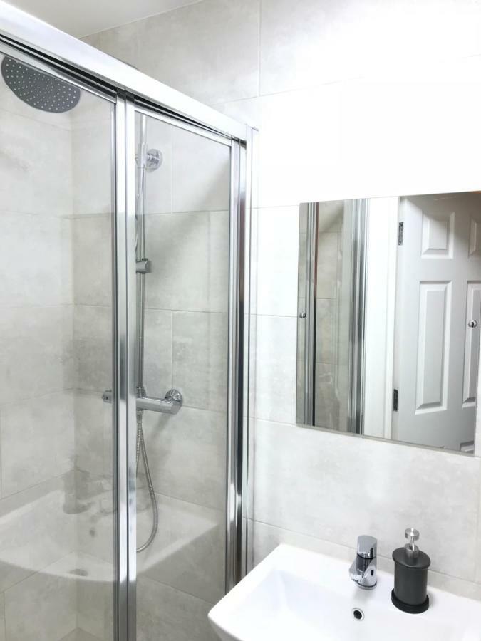 Rc Airport Rooms ستانويل المظهر الخارجي الصورة